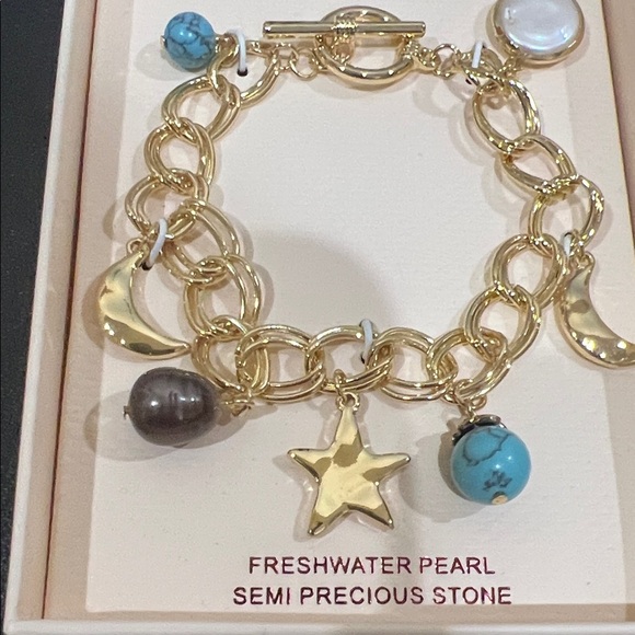 Camila Coelho | Celestial Motif Freshwater Pearl Charm Bracelet - Picture 5 of 12